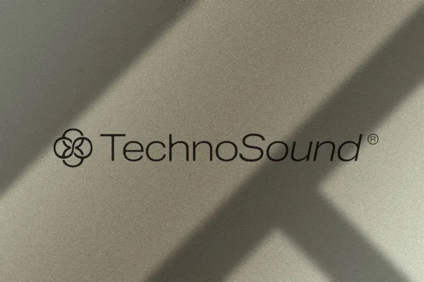 identite-de-marque-logo-techno-sound identite-de-marque-logo-techno-sound